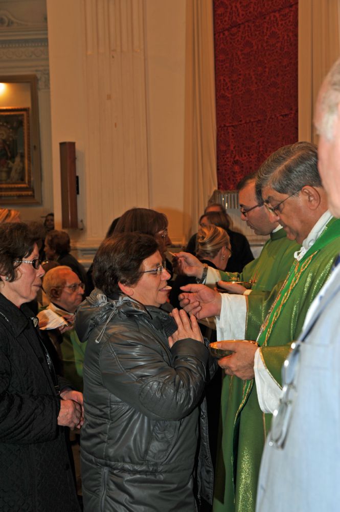 possesso-canonico-don-doriano-12-11-2011 (84)